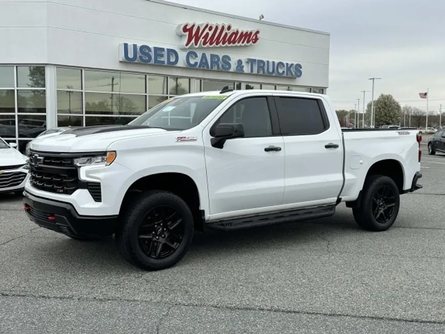 2022 Chevrolet Silverado 1500 LT Trail Boss photo 1