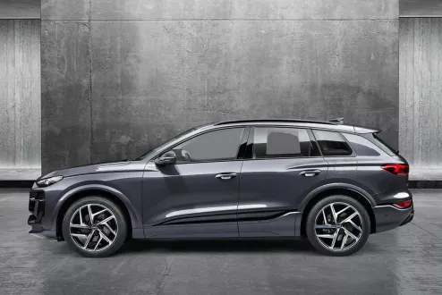 2025 Audi Q6 E-tron Premium Plus photo 2
