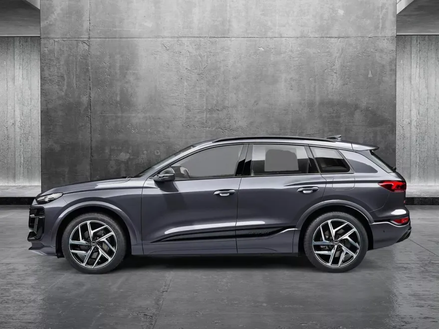2025 Audi Q6 E-tron Premium Plus photo 2