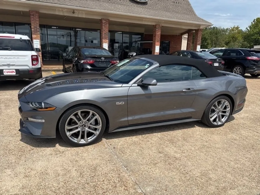 2023 Ford Mustang GT Premium Convertible photo 1