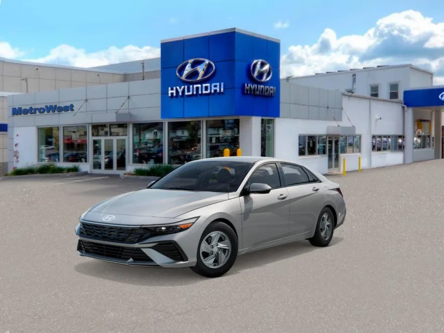 2025 Hyundai Elantra SE photo 1