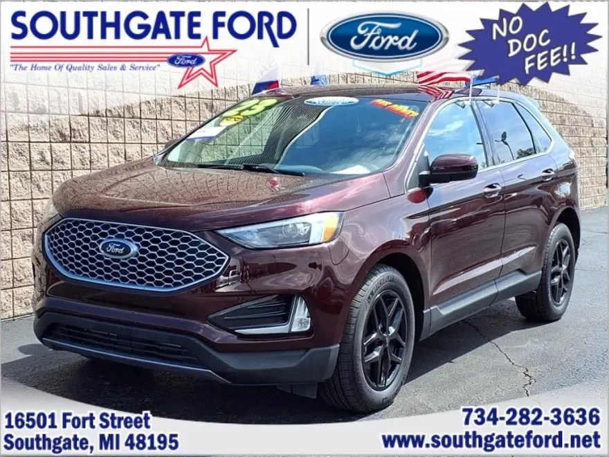 2023 Ford Edge SEL photo 1