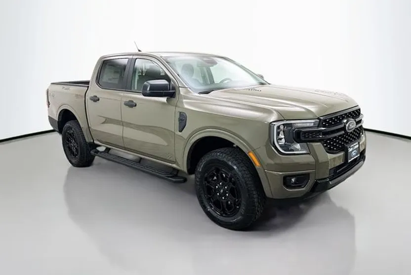 2025 Ford Ranger XLT photo 1