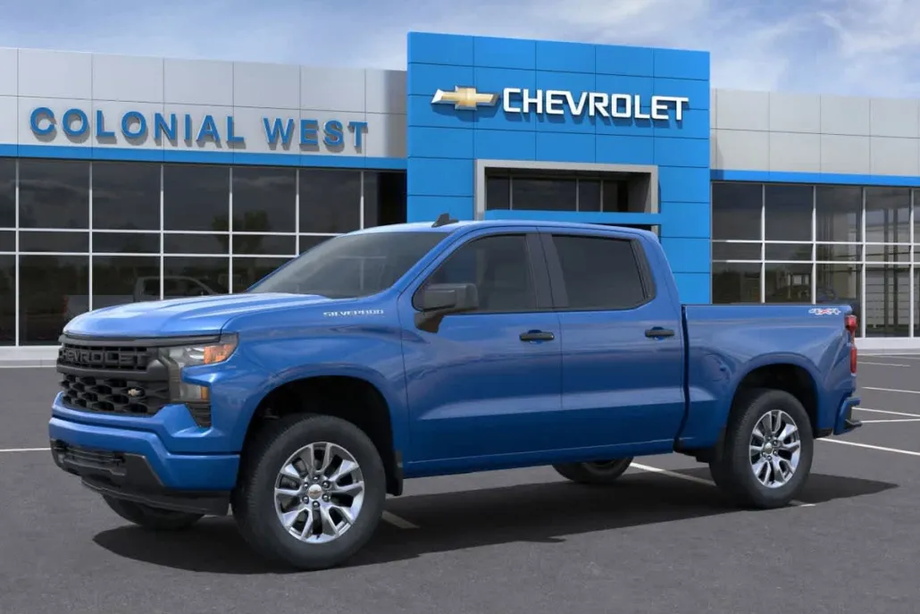 2024 Chevrolet Silverado 1500 Custom photo 1