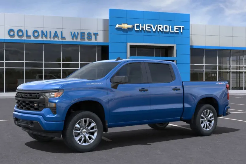 2024 Chevrolet Silverado 1500 Custom photo 1