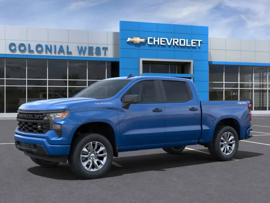 2024 Chevrolet Silverado 1500 Custom photo 1