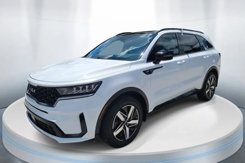 2022 Kia Sorento EX photo 1