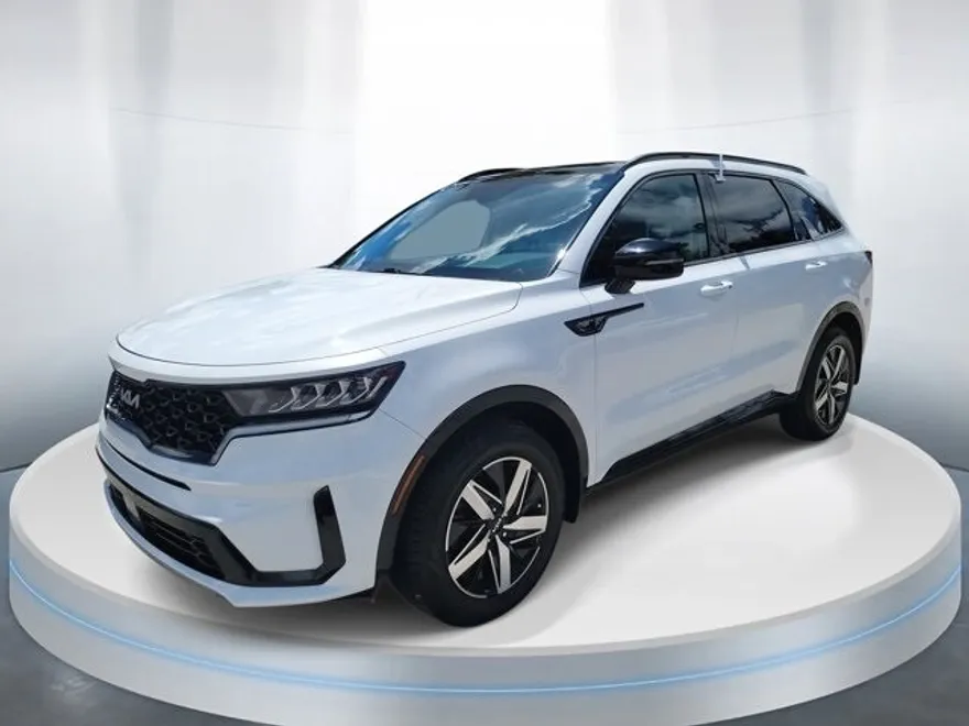 2022 Kia Sorento EX photo 1