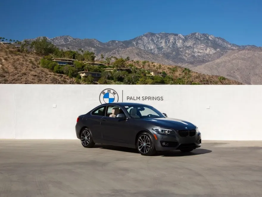 2021 Bmw 230i xDrive photo 1