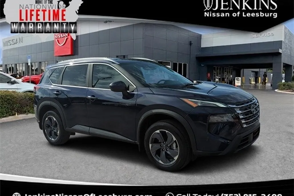 2026 Nissan Rogue SV photo 1