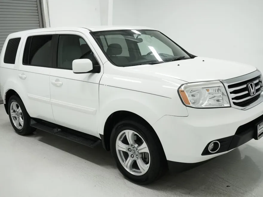 2015 Honda Pilot EX photo 1