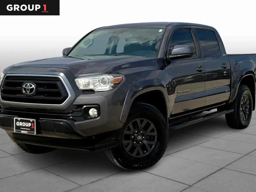 2020 Toyota Tacoma SR5 photo 1