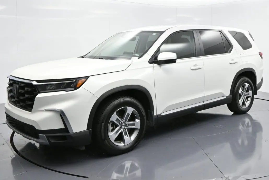 2023 Honda Pilot EX-L photo 1