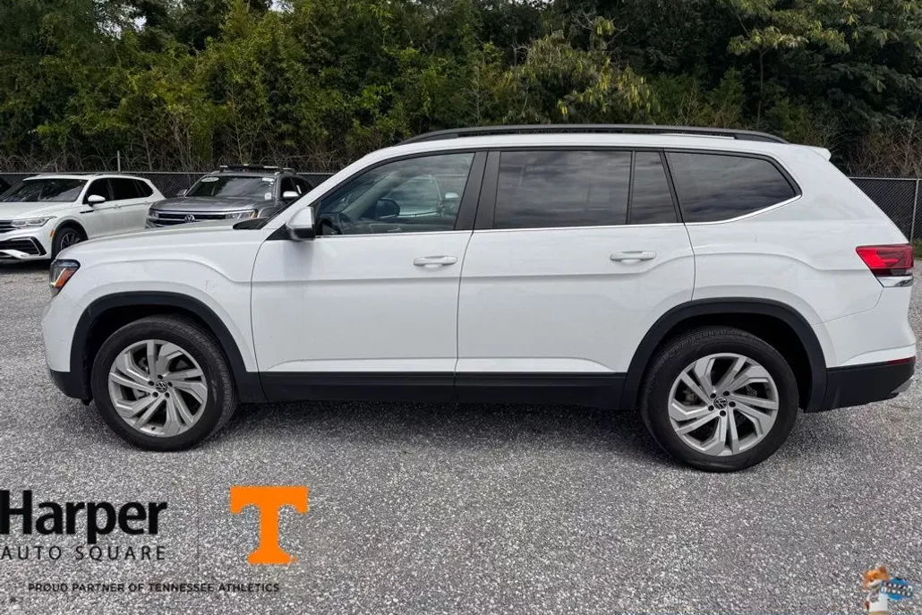 2022 Volkswagen Atlas V6 SE Technology photo 1
