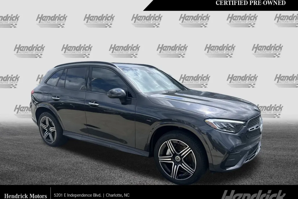 2024 Mercedes Benz GLC 300 photo 1