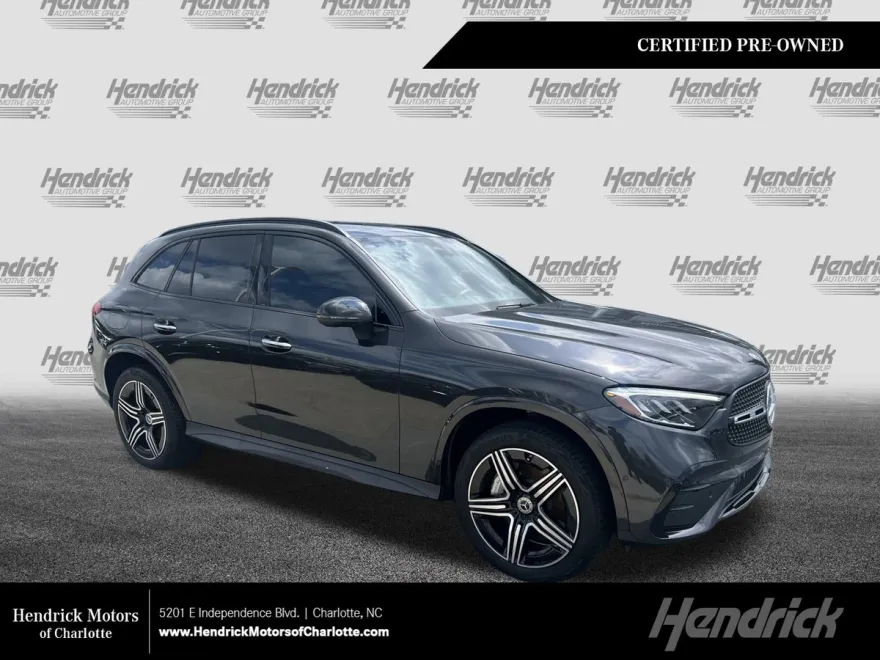 2024 Mercedes Benz GLC 300 photo 1