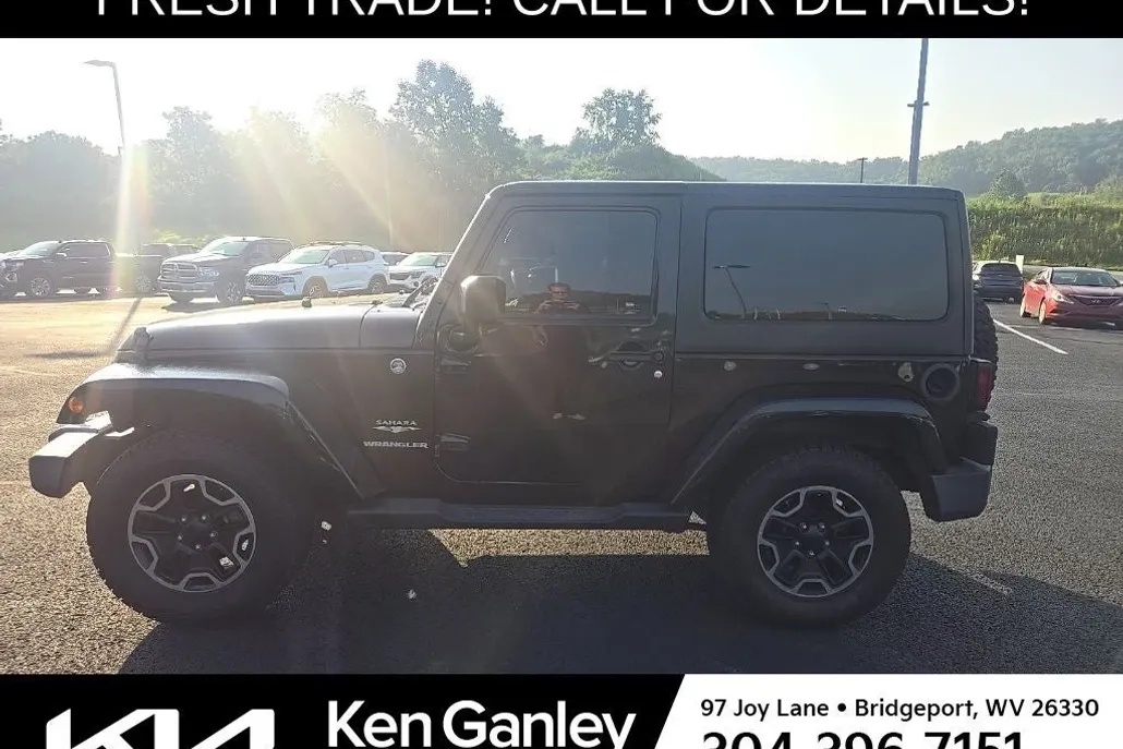 2015 Jeep Wrangler Sahara photo 1