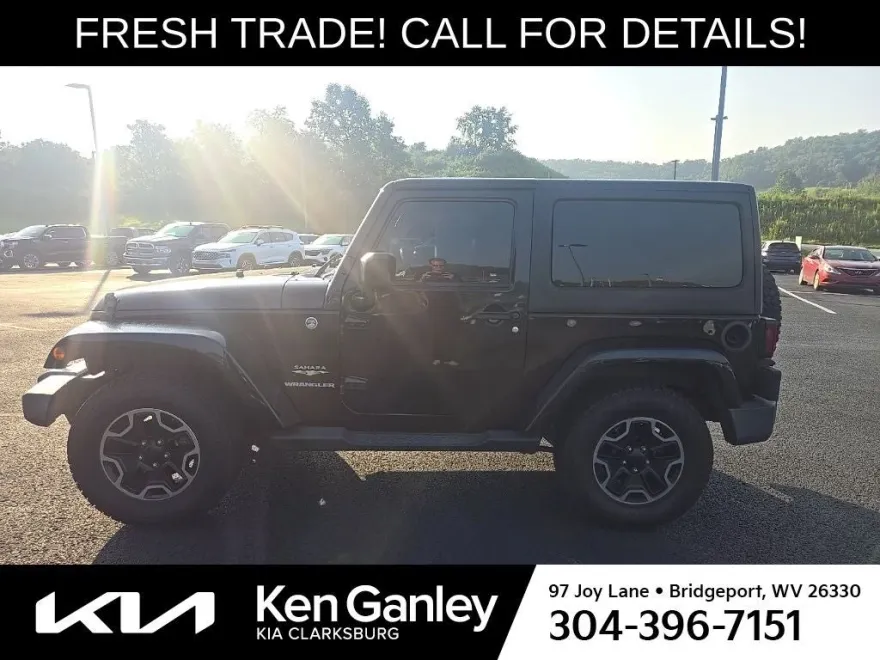 2015 Jeep Wrangler Sahara photo 1