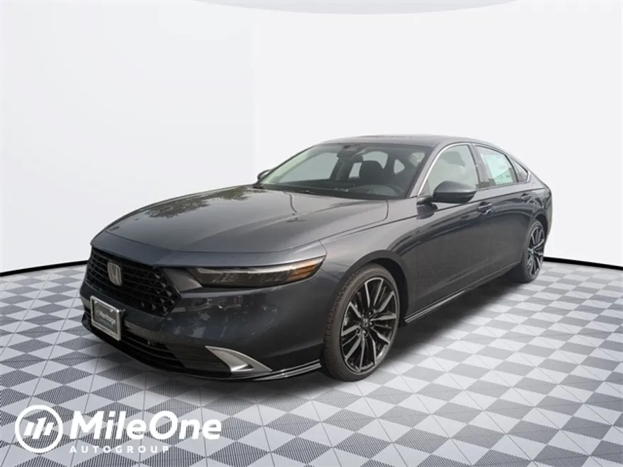 2025 Honda Accord Hybrid Touring photo 1