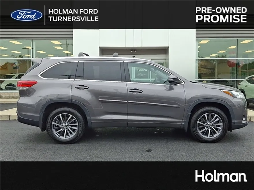 2018 Toyota Highlander XLE photo 1