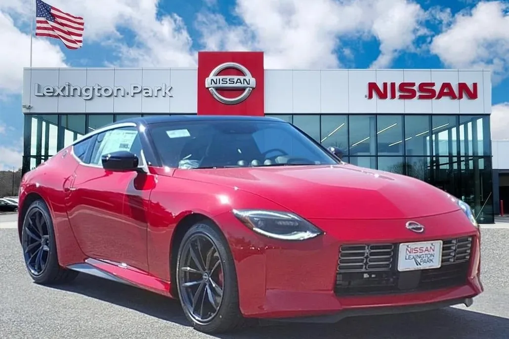 2025 Nissan Z Performance photo 1