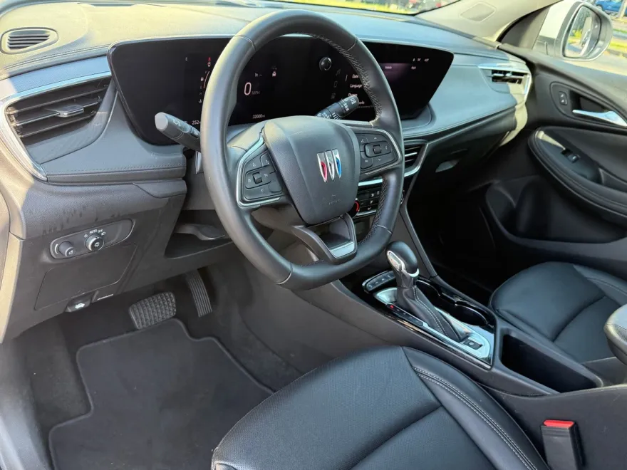 2024 Buick Encore GX Sport Touring photo 1
