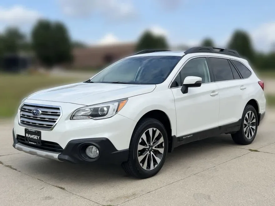 2018 Subaru Outback 2.5i Limited photo 1