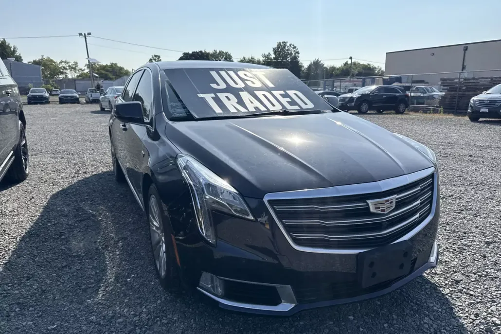 2019 Cadillac XTS Luxury photo 1