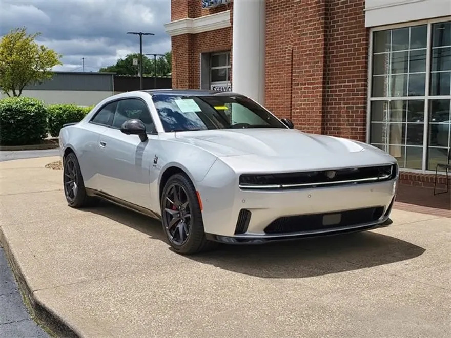 2024 Dodge Charger R/T Scat Pack photo 1