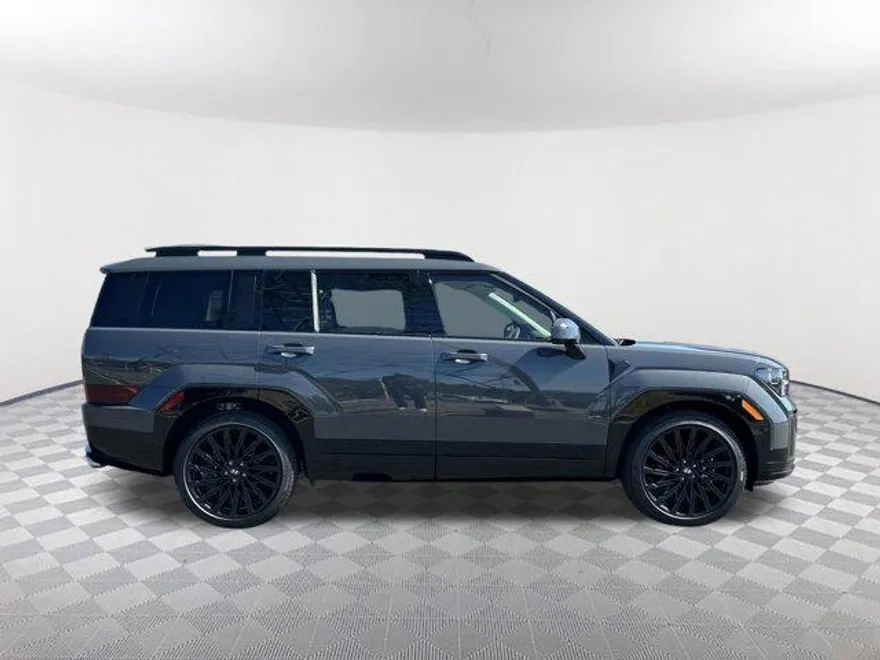 2025 Hyundai Santa Fe Calligraphy photo 1