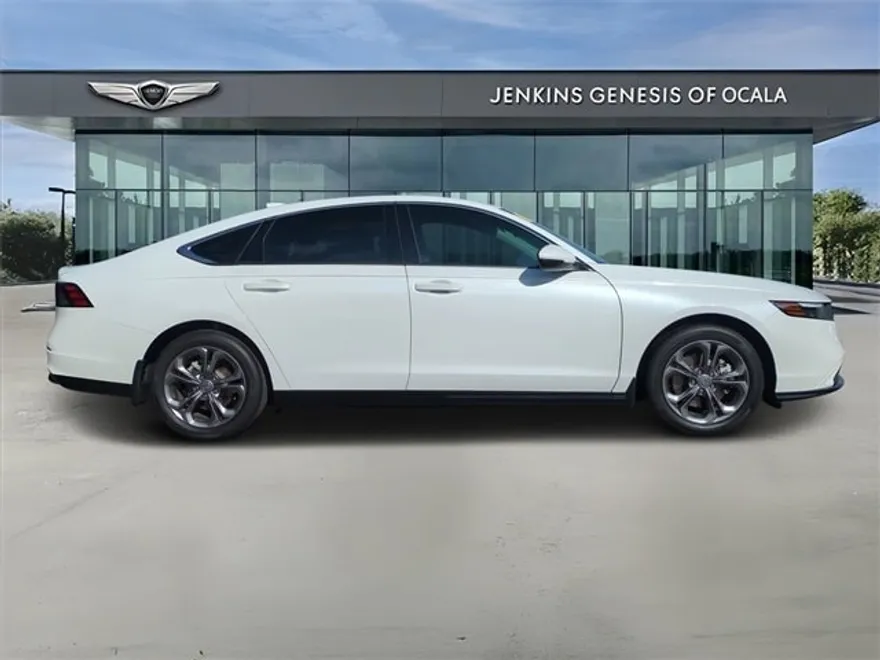 2023 Honda Accord Hybrid EX-L photo 1