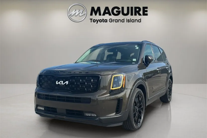 2022 Kia Telluride SX photo 1
