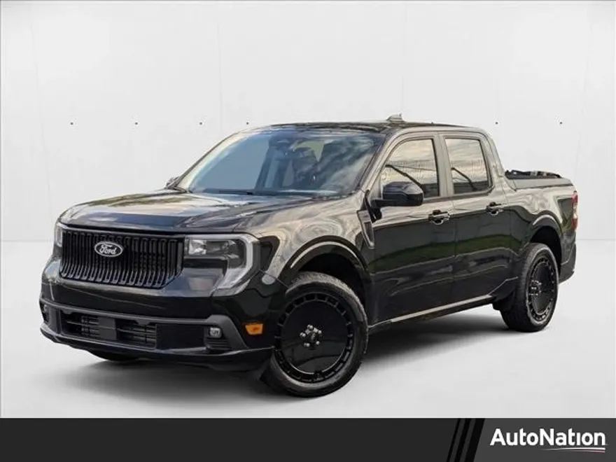 2025 Ford Maverick photo 1