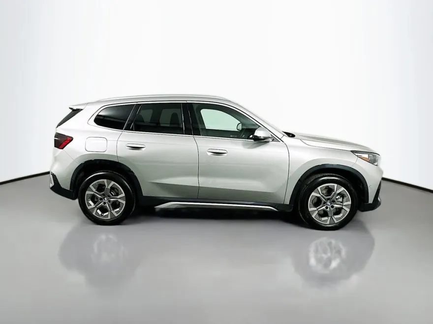 2024 Bmw X1 XDrive28i photo 1