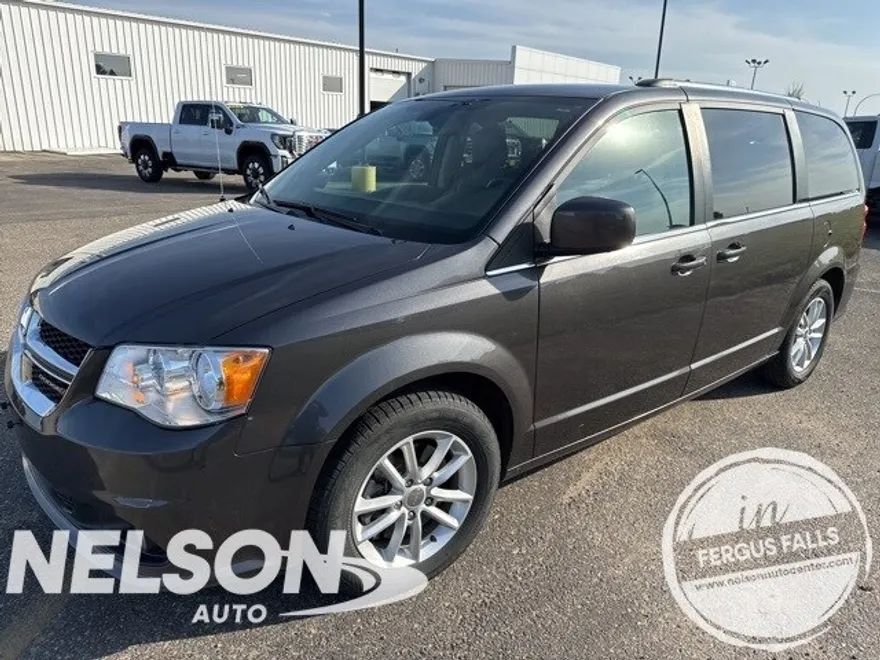 2019 Dodge Grand Caravan SXT photo 1