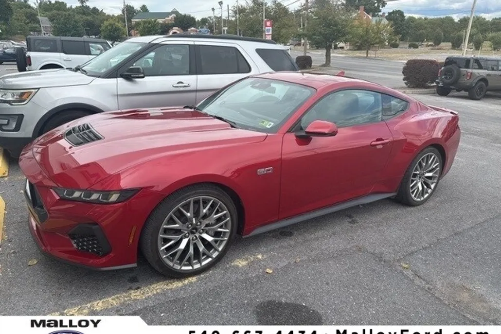 2024 Ford Mustang GT Premium photo 1