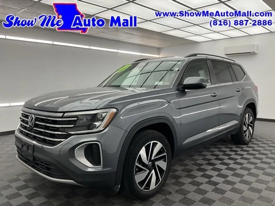 2024 Volkswagen Atlas SE Technology photo 1