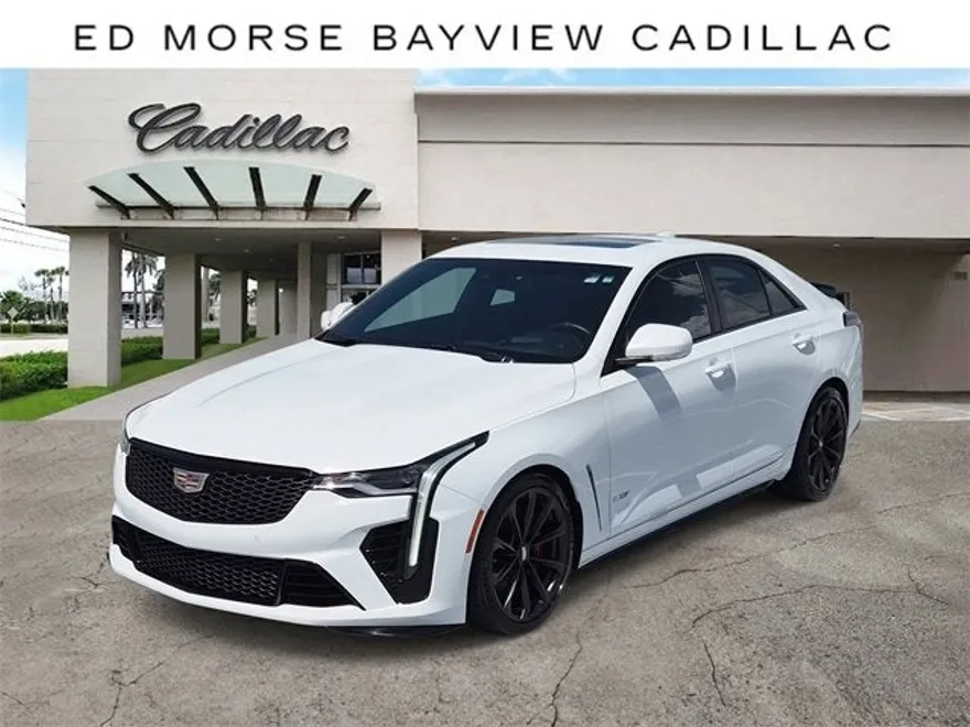 2022 Cadillac CT4 photo 1