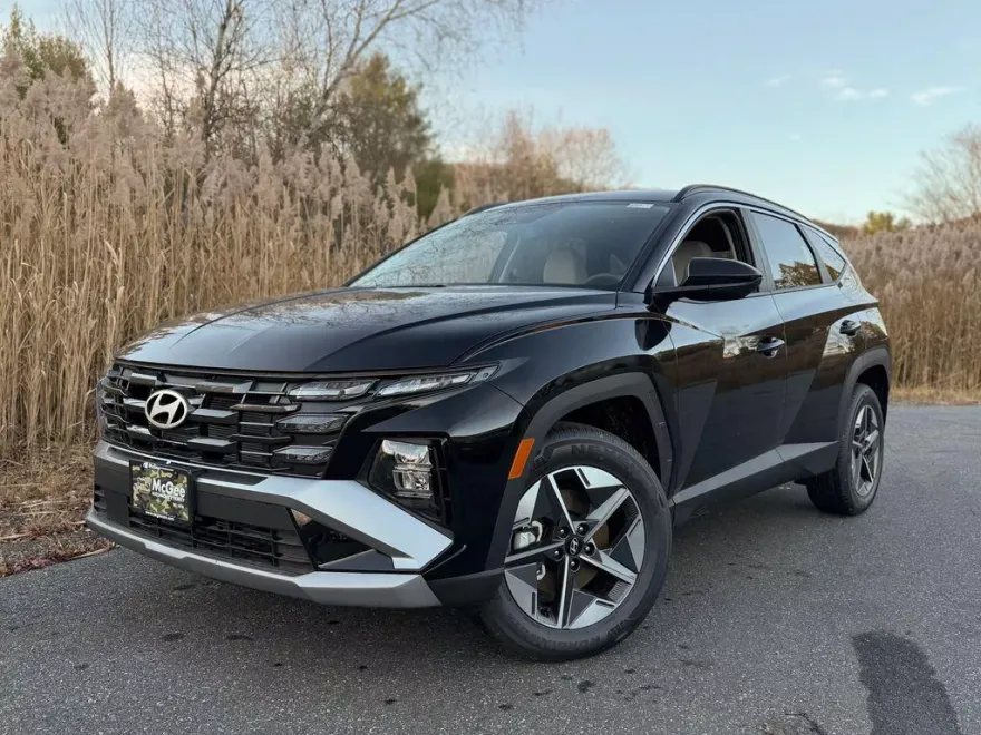 2026 Hyundai Tucson SEL photo 1