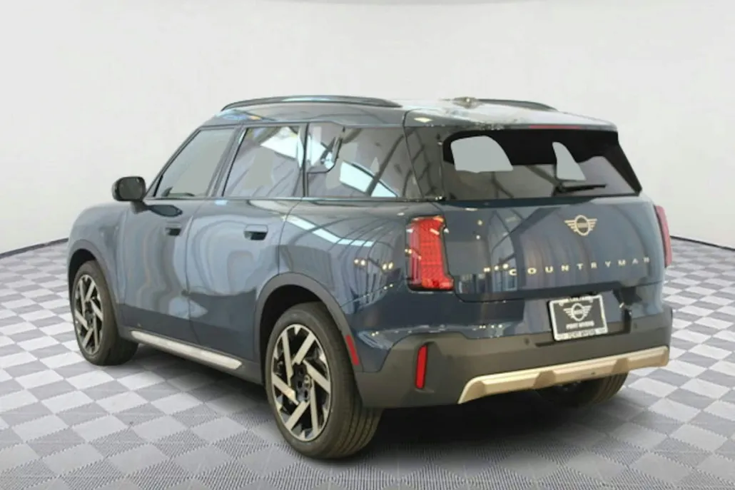2025 Mini Countryman S ALL4 photo 1