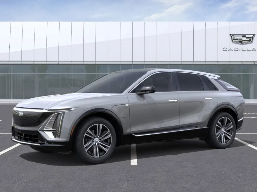 2026 Cadillac Lyriq Luxury photo 1