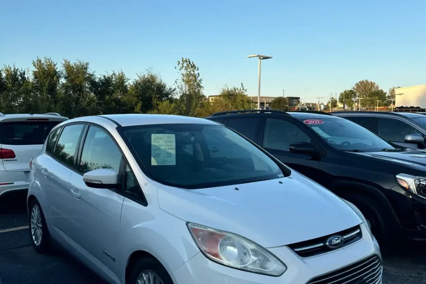 2014 Ford C-Max Hybrid SE photo 1