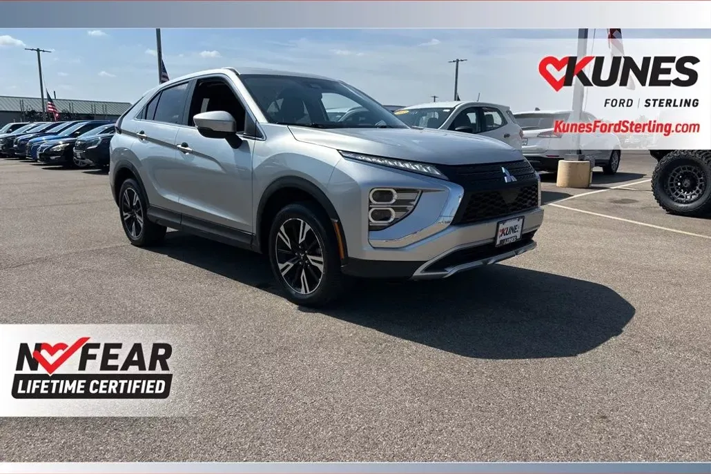 2024 Mitsubishi Eclipse Cross SEL photo 1