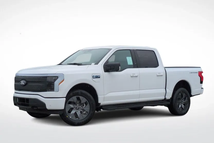 2025 Ford F-150 Lightning photo 1