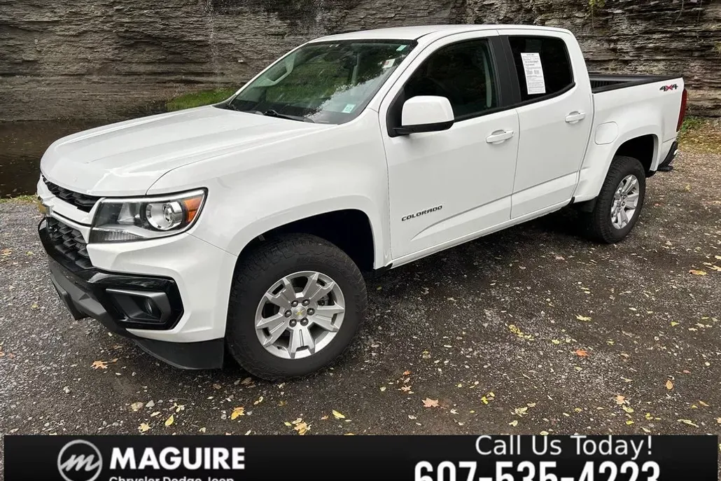 2022 Chevrolet Colorado LT photo 1