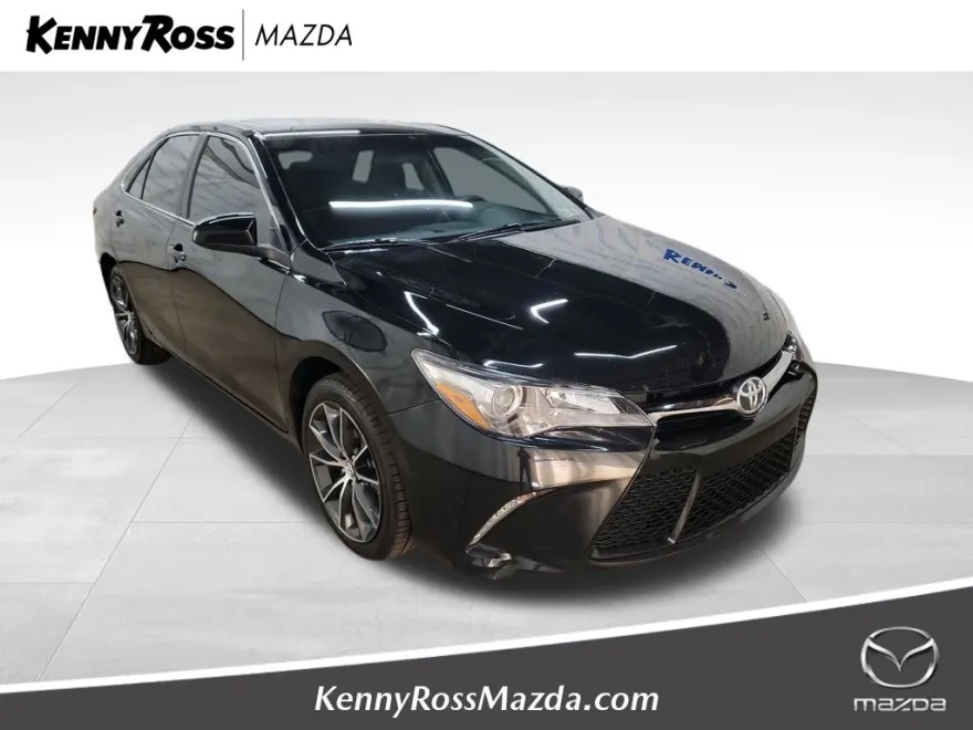 2017 Toyota Camry XLE XSE photo 1