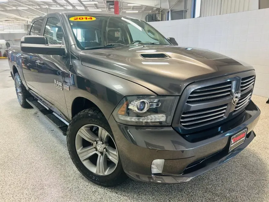 2014 Ram 1500 Sport photo 1