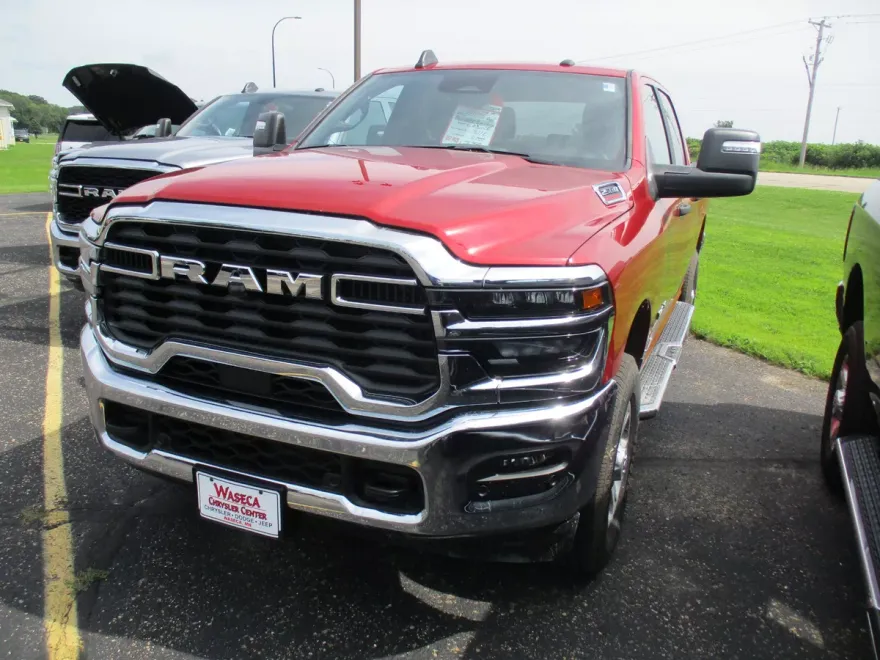 2025 Ram 2500 Big Horn photo 1