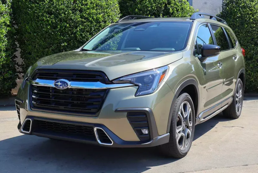 2024 Subaru Ascent Touring photo 1