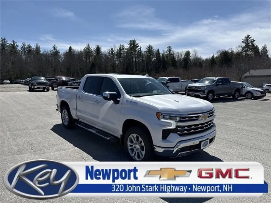 2025 Chevrolet Silverado 1500 LTZ photo 1